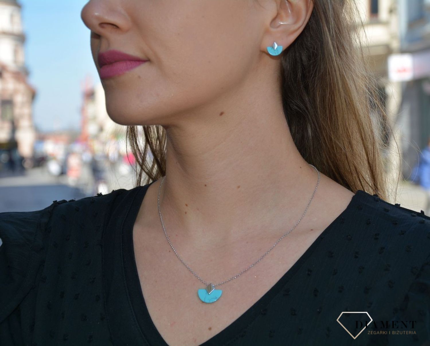 Kolczyki srebrne z turkusem DZK239 TUR R z kolekcji HAPPY CHICc.jpg